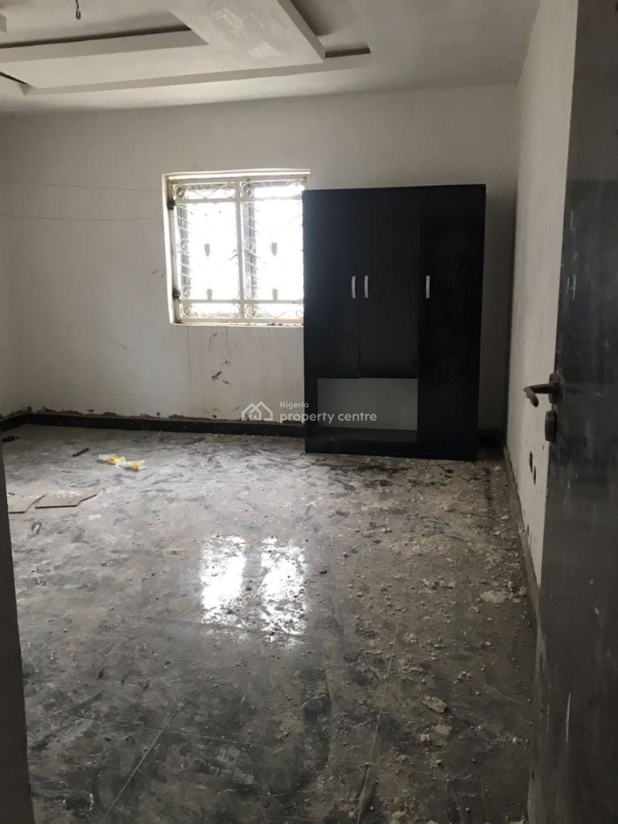 Beautiful Spacious 2 Bedroom Apartment, Von Estate Road, Lugbe District, Abuja, Flat / Apartment for Rent