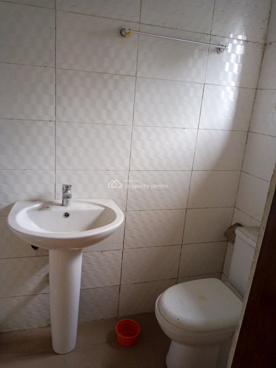 Sharp 2 Bedroom Apartment with Nice Kitchen, Sangotedo, Ajah, Lagos, Flat / Apartment for Rent
