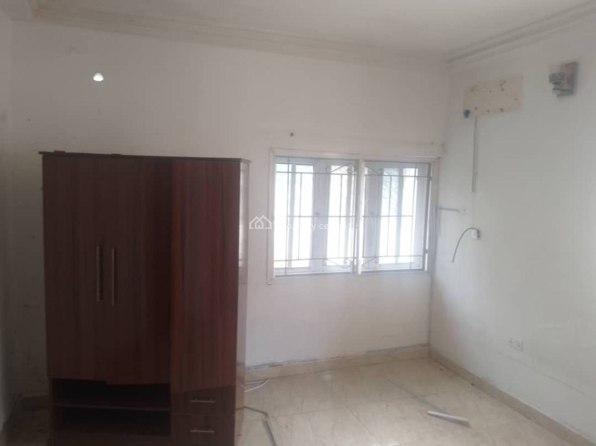 Excellent Spacious 2 Bedroom Apartment, 6th Avenue, Gwarinpa, Abuja, Flat / Apartment for Rent