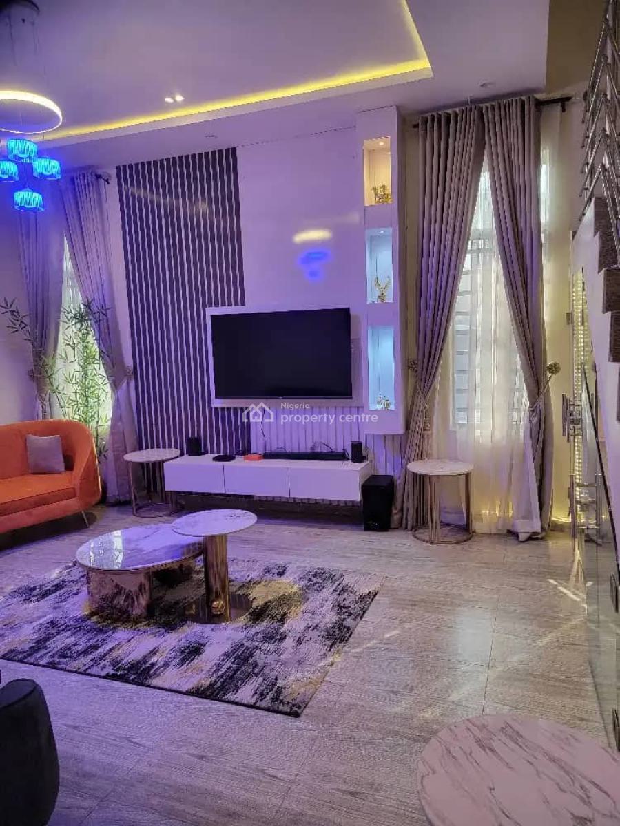 Luxury 3 Bedroom Airbnb Apartment, Lekki, Lagos, Flat / Apartment Short Let