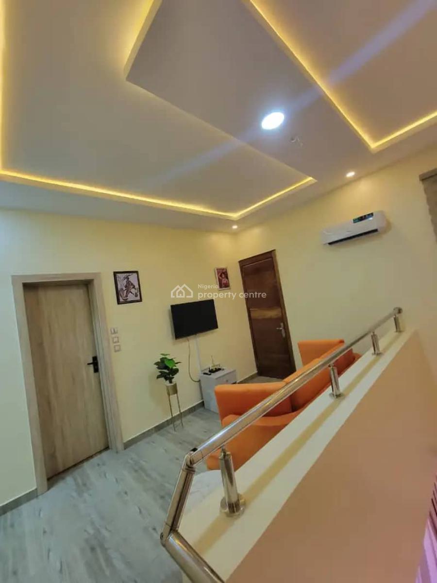Luxury 3 Bedroom Airbnb Apartment, Lekki, Lagos, Flat / Apartment Short Let