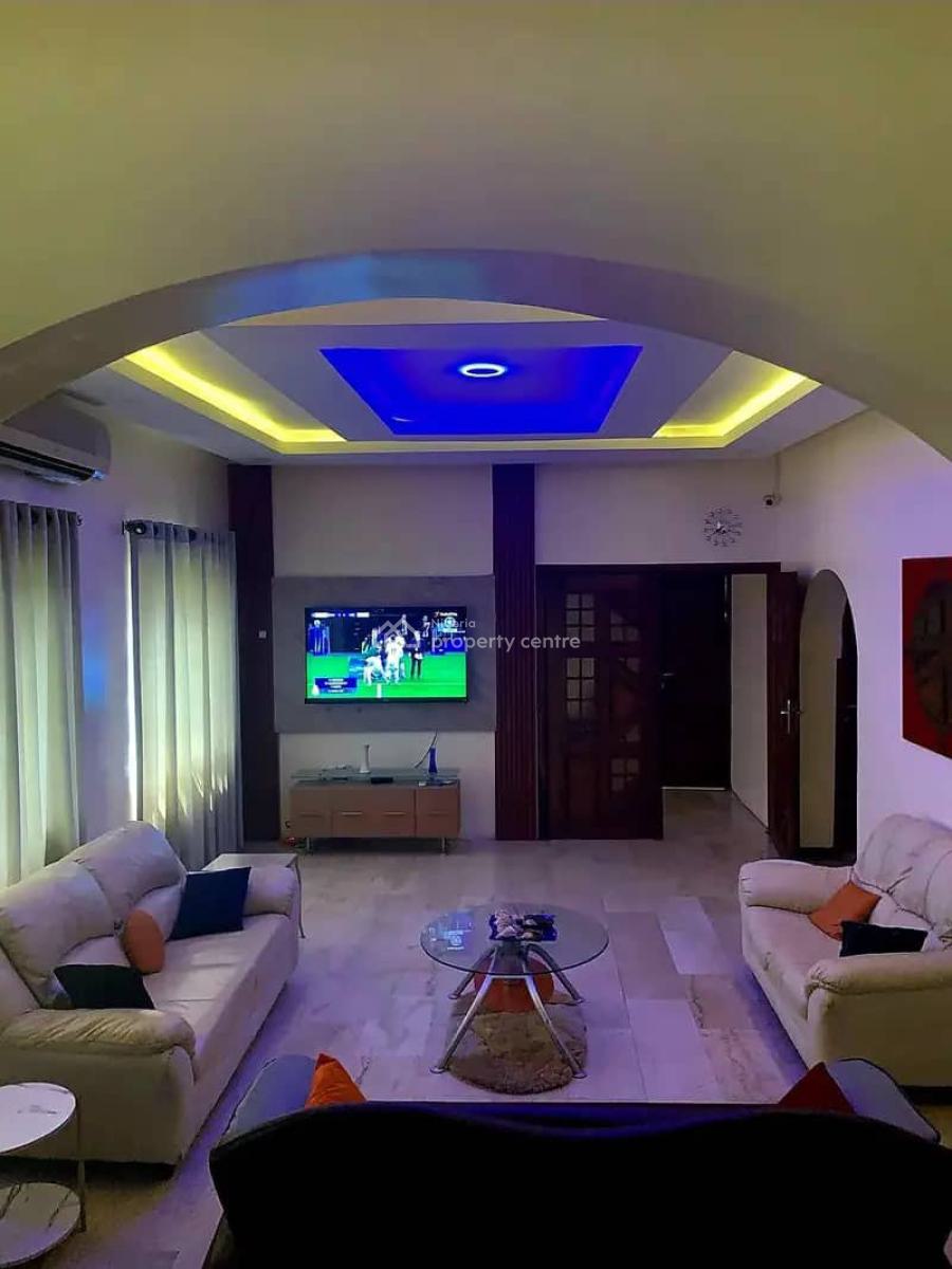 Luxury 3 Bedroom Airbnb Apartment, Lekki, Lagos, Flat / Apartment Short Let