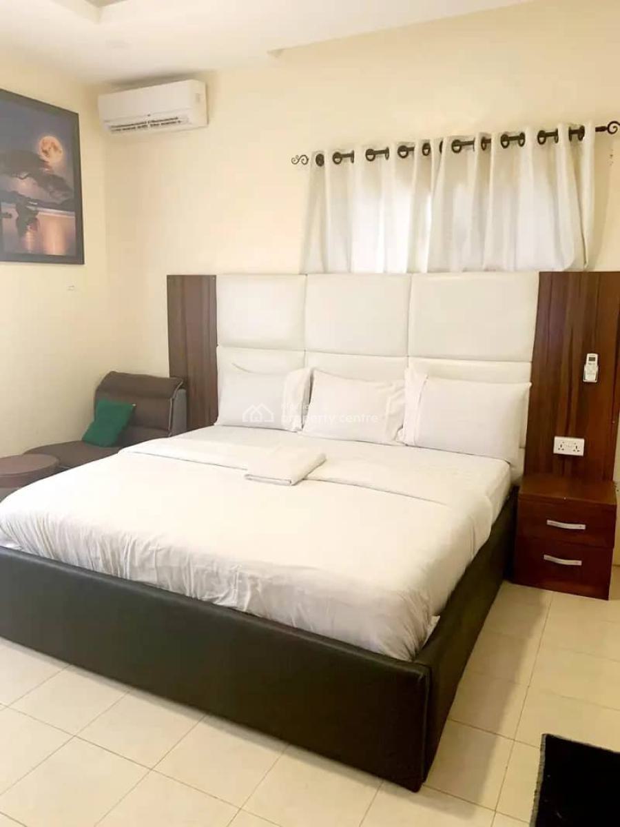 Luxury 3 Bedroom Airbnb Apartment, Lekki, Lagos, Flat / Apartment Short Let