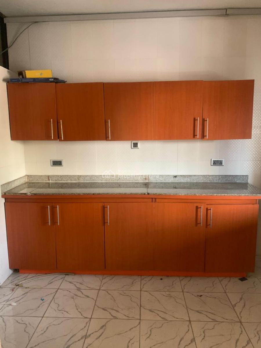 Serviced 3-bedroom Flat with Bq, Victoria Island (vi), Lagos, Flat / Apartment for Rent