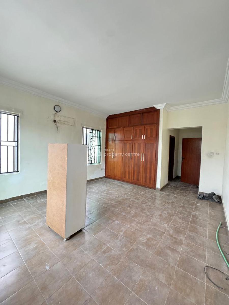 3 Bedroom Apartment with Bq, Lekki Phase 1, Lekki, Lagos, Flat / Apartment for Rent