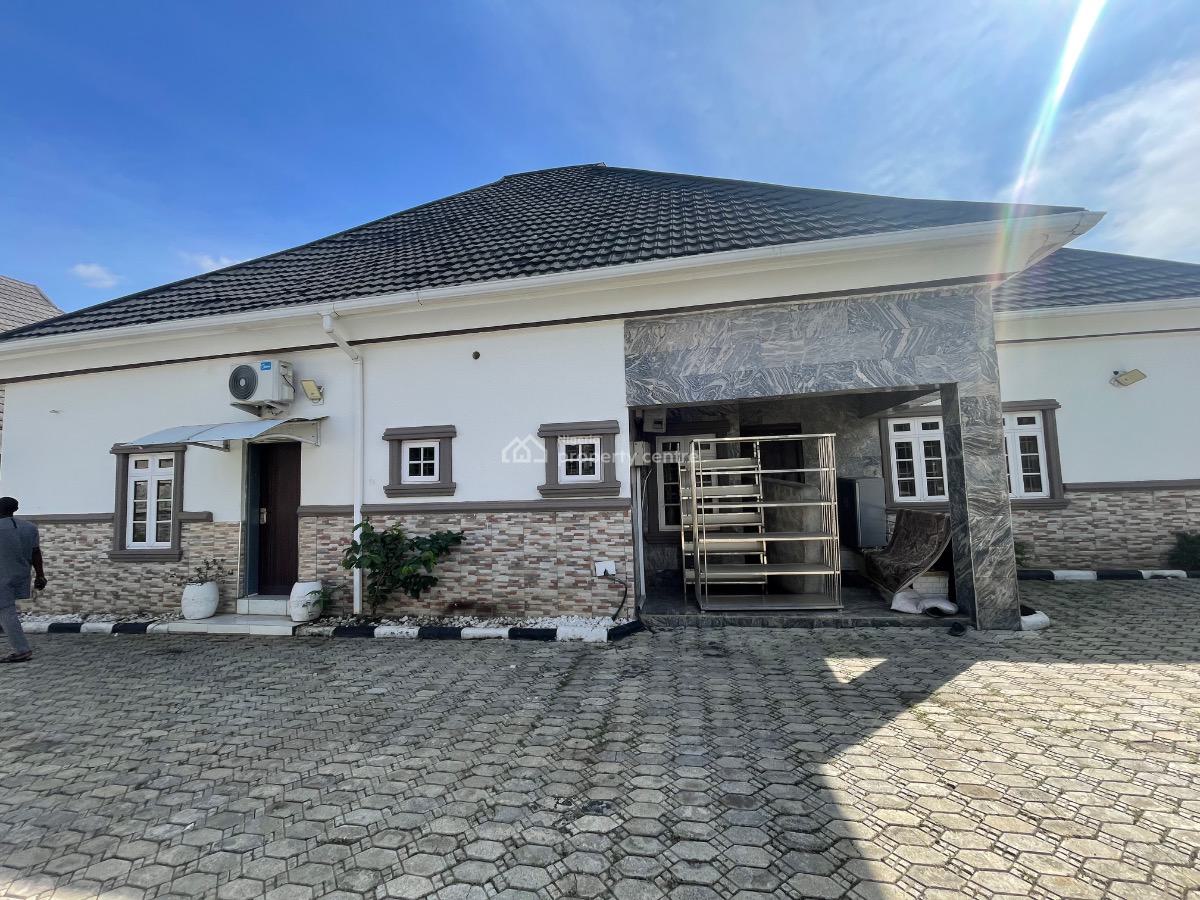 5 Bedrooms Detached Bungalow with Pent House & Room Bq, Gwarimpa Estate By Off 3rd Avenue, Gwarinpa, Abuja, Detached Bungalow for Sale