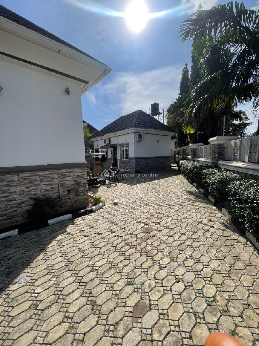 5 Bedrooms Detached Bungalow with Pent House & Room Bq, Gwarimpa Estate By Off 3rd Avenue, Gwarinpa, Abuja, Detached Bungalow for Sale