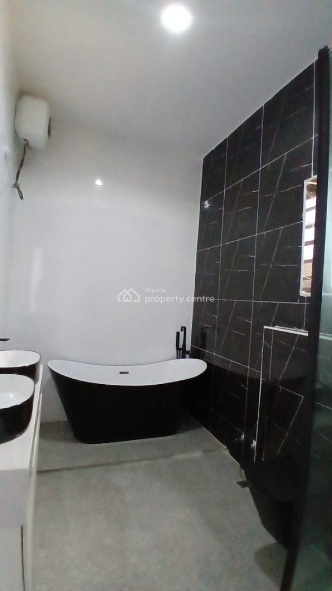 Luxury 5-bedroom Penthouse + Bq with Global Cofo, Royal Pine Estate, Orchid Road, Lekki, Lagos, Flat / Apartment for Sale