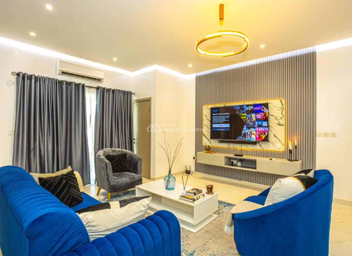 Exquisitely Furnished 2 Bedroom Apartment in The Heart of Ikeja, Adeniyi Jones, Ikeja, Lagos, House Short Let