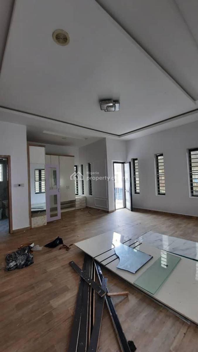 Master Bedroom Shared Apartment with Balcony, Idado, Lekki, Lagos, House for Rent