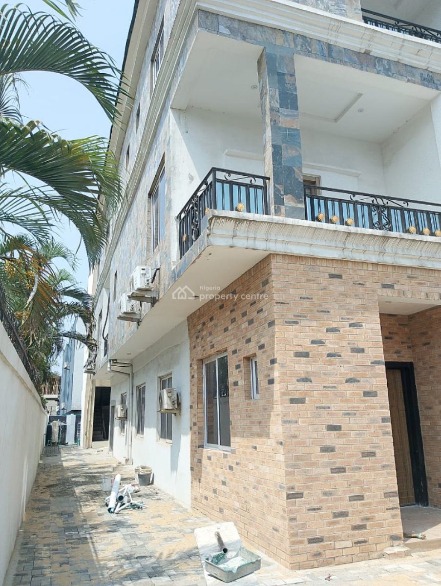 Nice 5 Bedroom Detached House with 2 Bedroom and 2 Miniflat, Lekki Phase 1, Lekki, Lagos, Detached Duplex for Sale