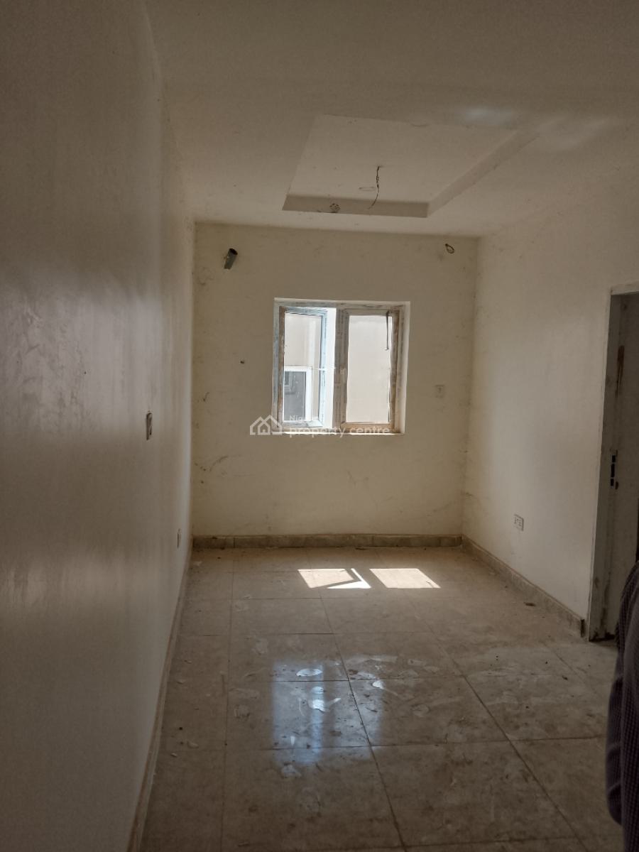 Spacious 2 Bedroom Block of Flat in an Estate, Mbora (nbora), Abuja, Flat / Apartment for Rent