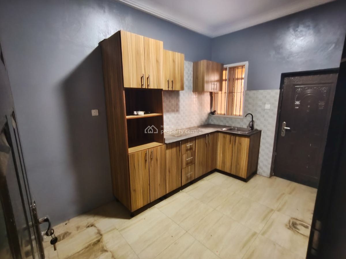 Luxury 2 Bedroom Ground Floor Front Flat, Glory Avenue Wema Estate Phase 2, Off Gbaga Road, Ikorodu, Lagos, Flat / Apartment for Rent