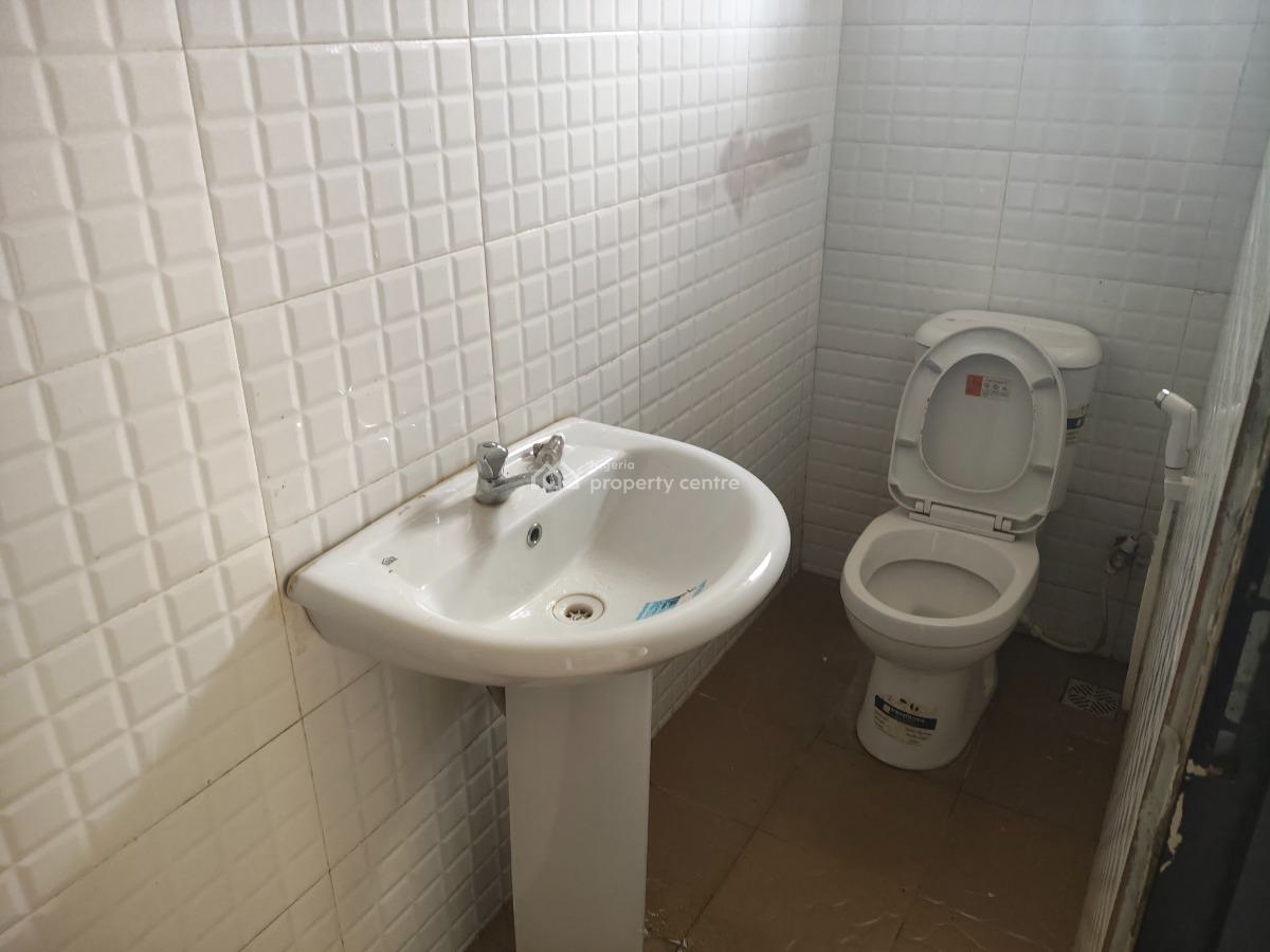 Luxury 2 Bedroom Ground Floor Front Flat, Glory Avenue Wema Estate Phase 2, Off Gbaga Road, Ikorodu, Lagos, Flat / Apartment for Rent