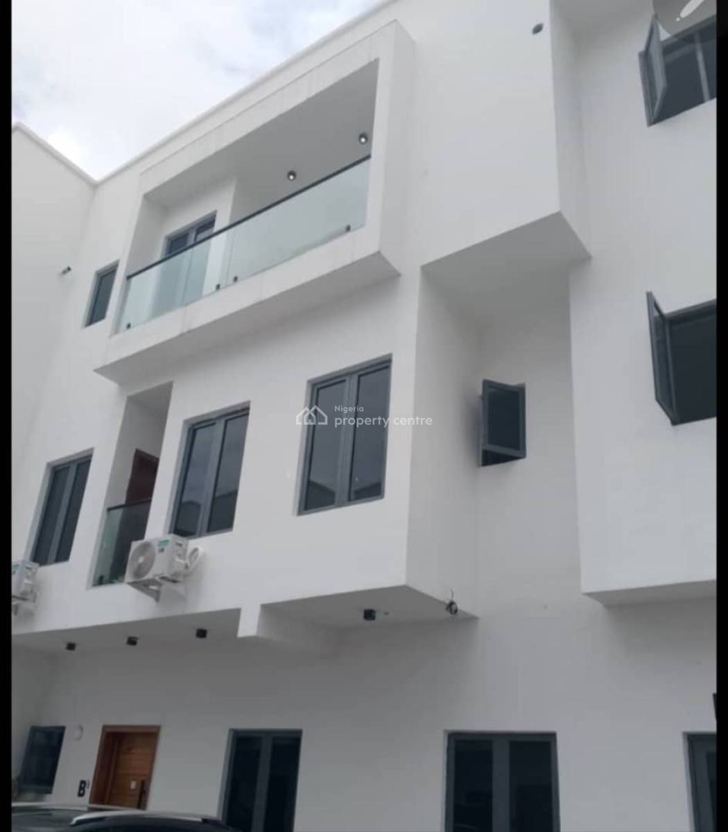 Brand New 2 Bedroom Penthouse with Open Plan Kitchen, Lekki Phase 1, Lekki, Lagos, Flat / Apartment for Rent