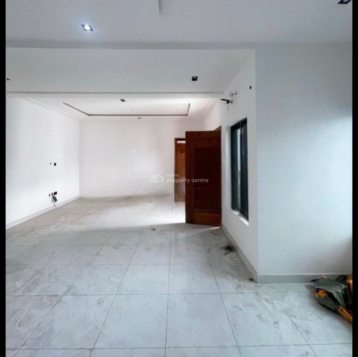 Brand New 2 Bedroom Penthouse with Open Plan Kitchen, Lekki Phase 1, Lekki, Lagos, Flat / Apartment for Rent
