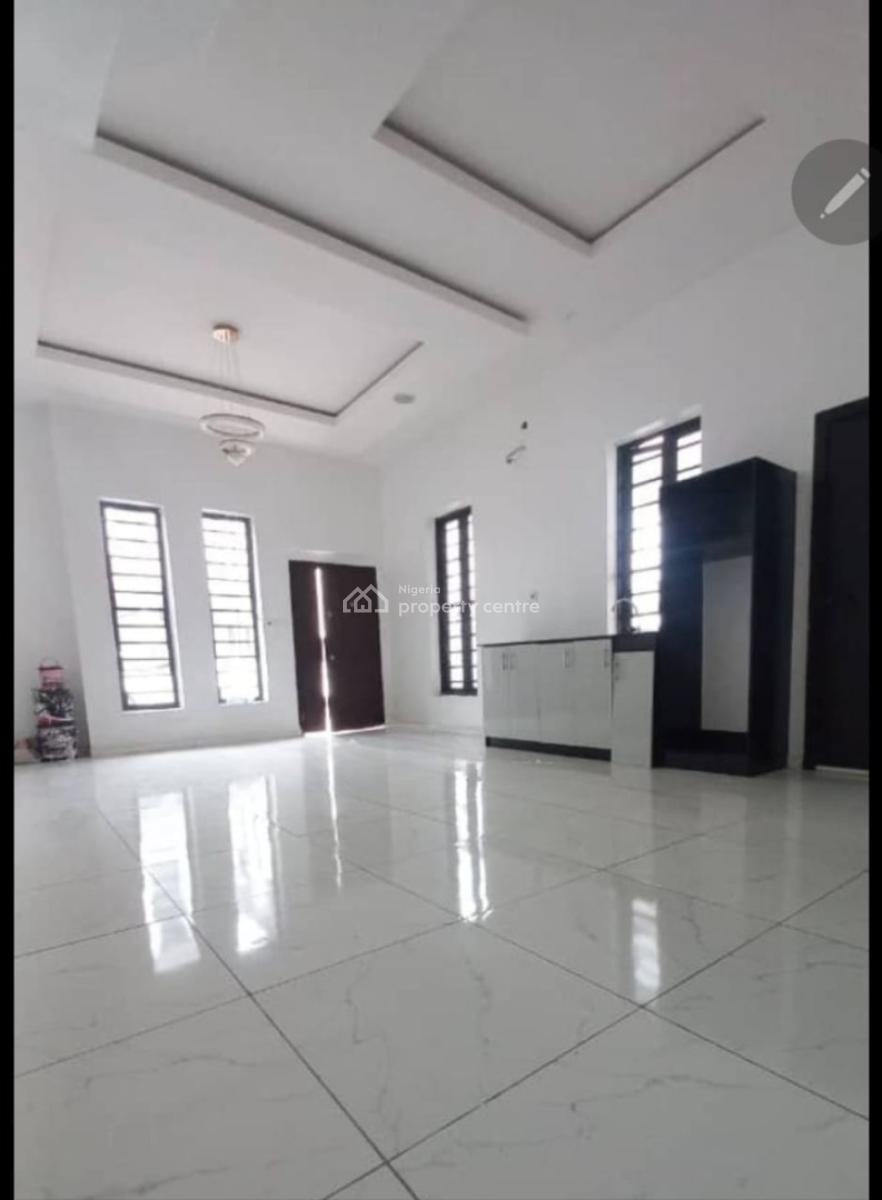 Brand New 2 Bedroom Penthouse with Open Plan Kitchen, Lekki Phase 1, Lekki, Lagos, Flat / Apartment for Rent