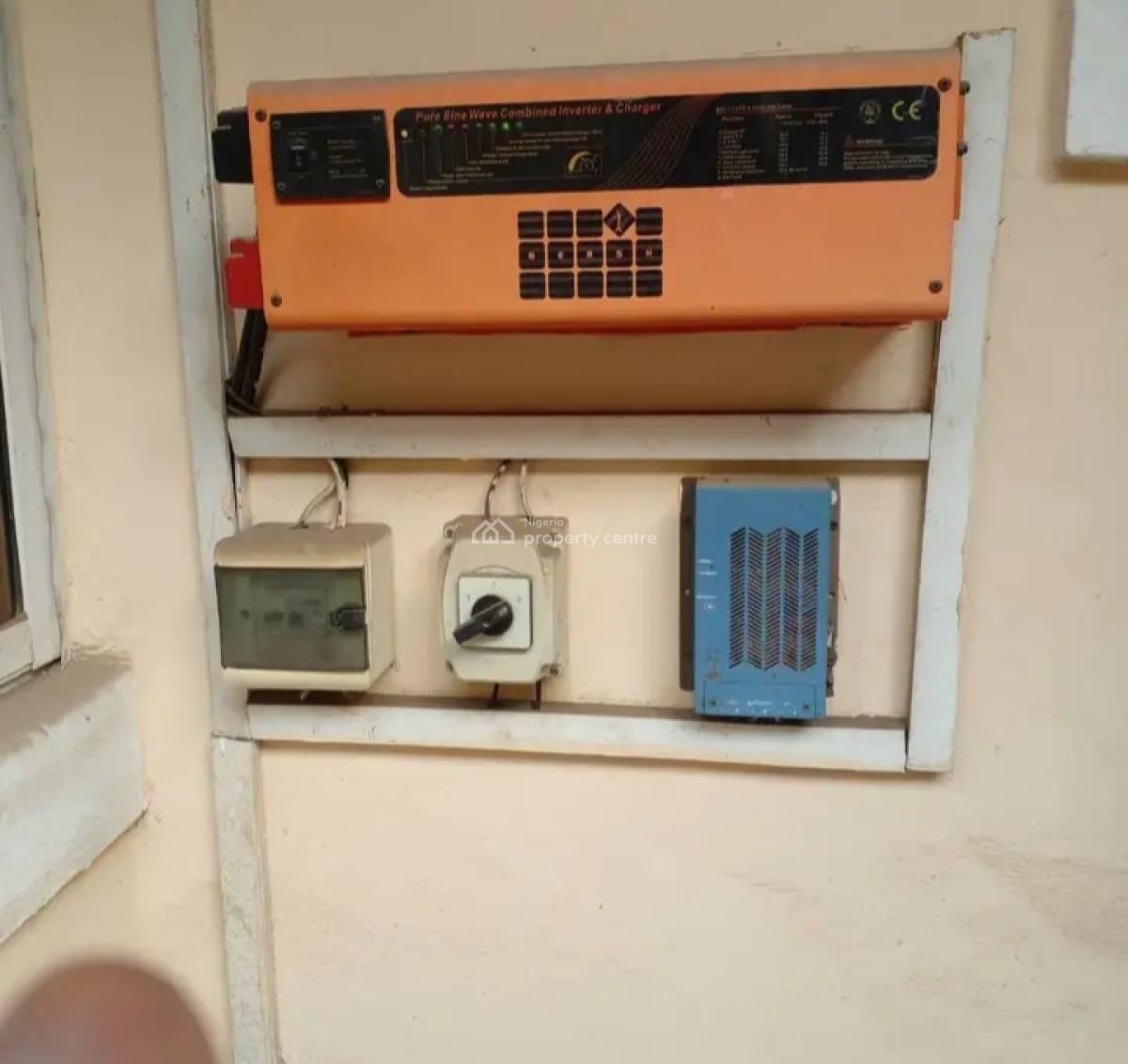 Well Maintained 4 Bedroom Bungalow, Ebute, Ikorodu, Lagos, Detached Bungalow for Sale