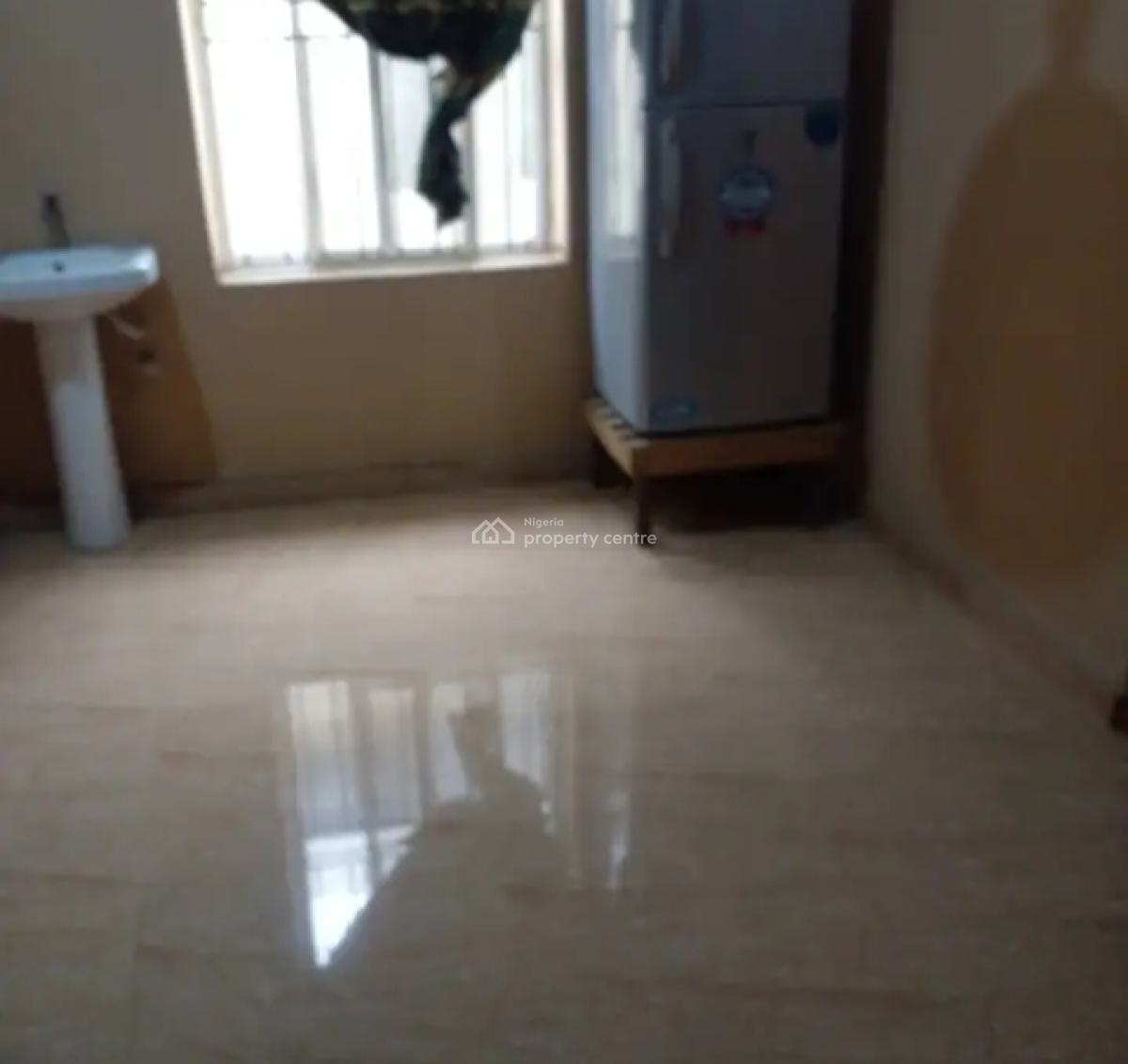 Well Maintained 4 Bedroom Bungalow, Ebute, Ikorodu, Lagos, Detached Bungalow for Sale