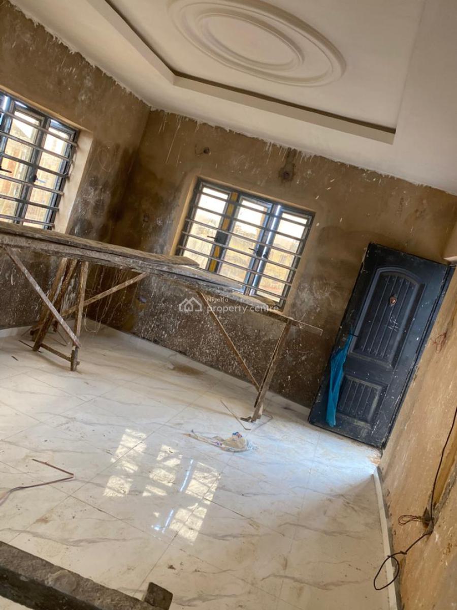 a Massive 2 Bedroom, Kilo, Surulere, Lagos, Flat / Apartment for Rent