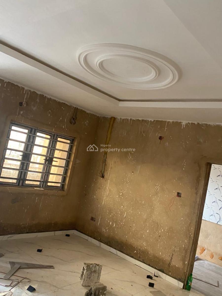 a Massive 2 Bedroom, Kilo, Surulere, Lagos, Flat / Apartment for Rent
