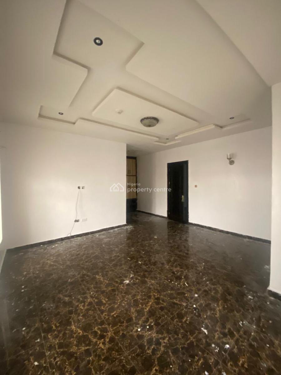 Serviced 3 Bedrooms Apartment with Bq, Lekki Right, Lekki Phase 1, Lekki, Lagos, Flat / Apartment for Rent