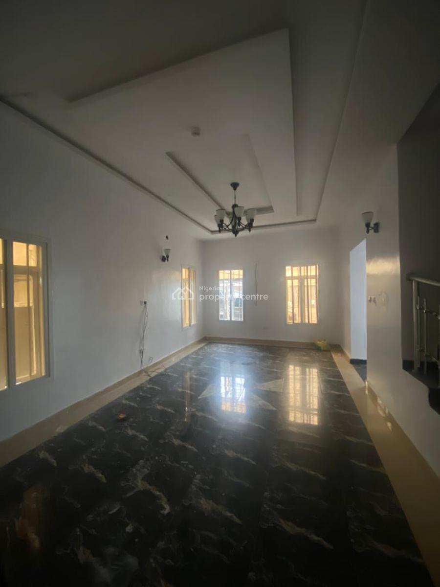 Serviced 3 Bedrooms Apartment with Bq, Lekki Right, Lekki Phase 1, Lekki, Lagos, Flat / Apartment for Rent