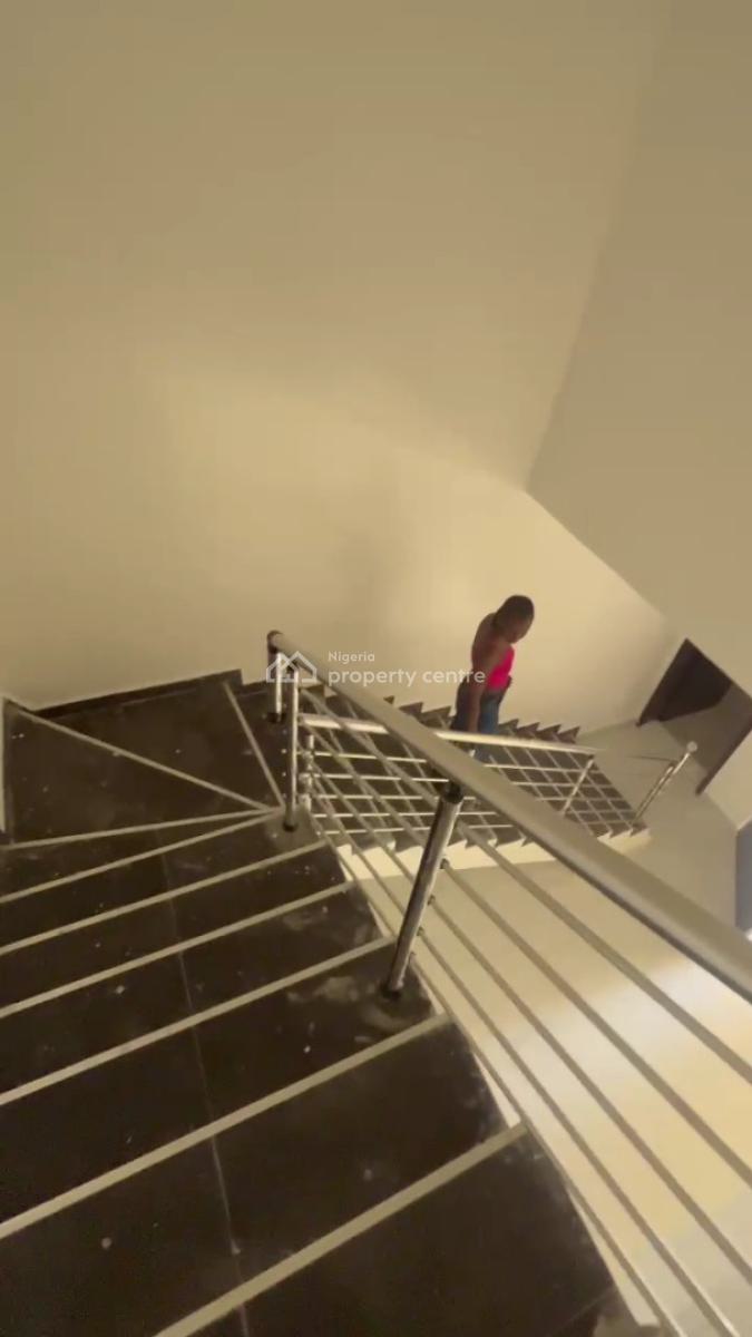Spacious 3 Bedroom Massionatte House, Nike Art Gallery, Ikate, Lekki, Lagos, House for Rent