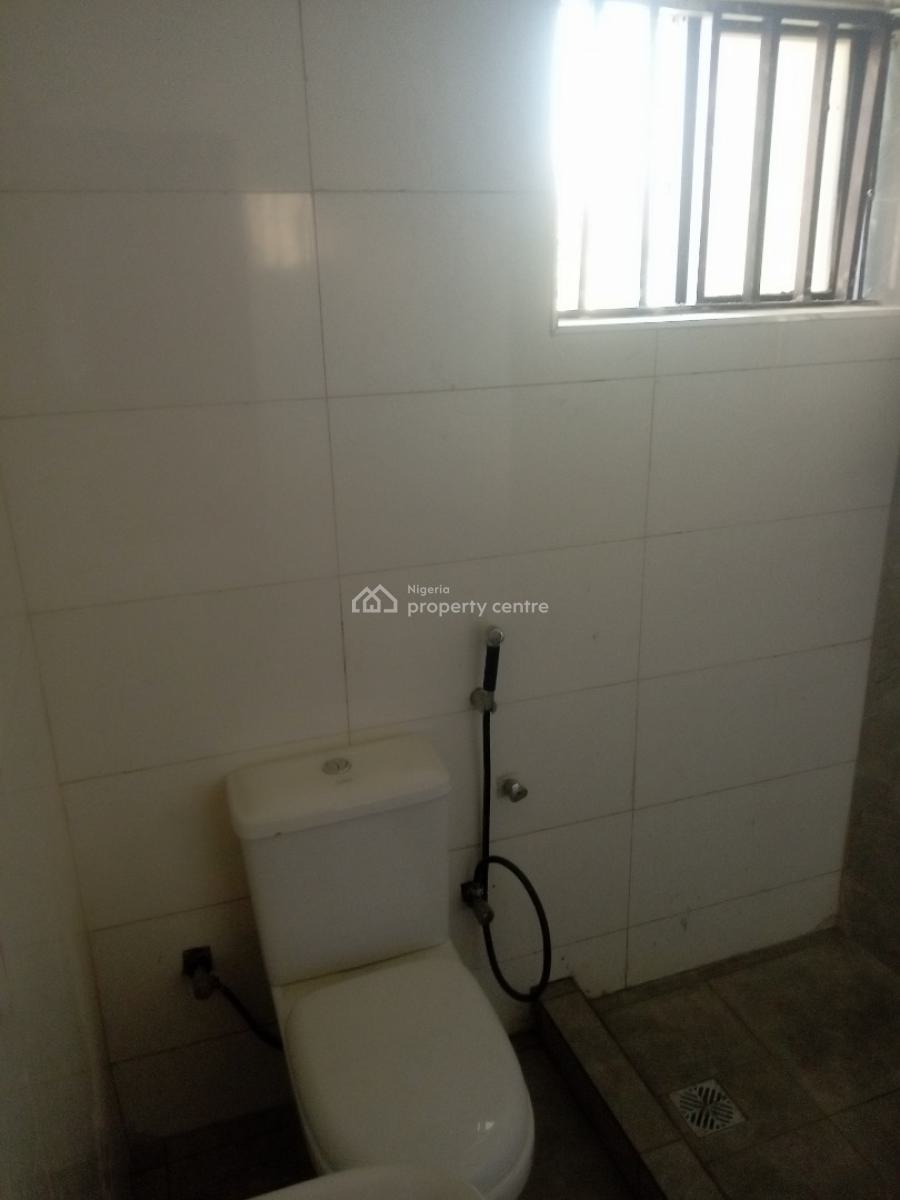 Beautiful and Spacious Self Contain, First Avenue, Gwarinpa, Abuja, Self Contain (single Rooms) for Rent