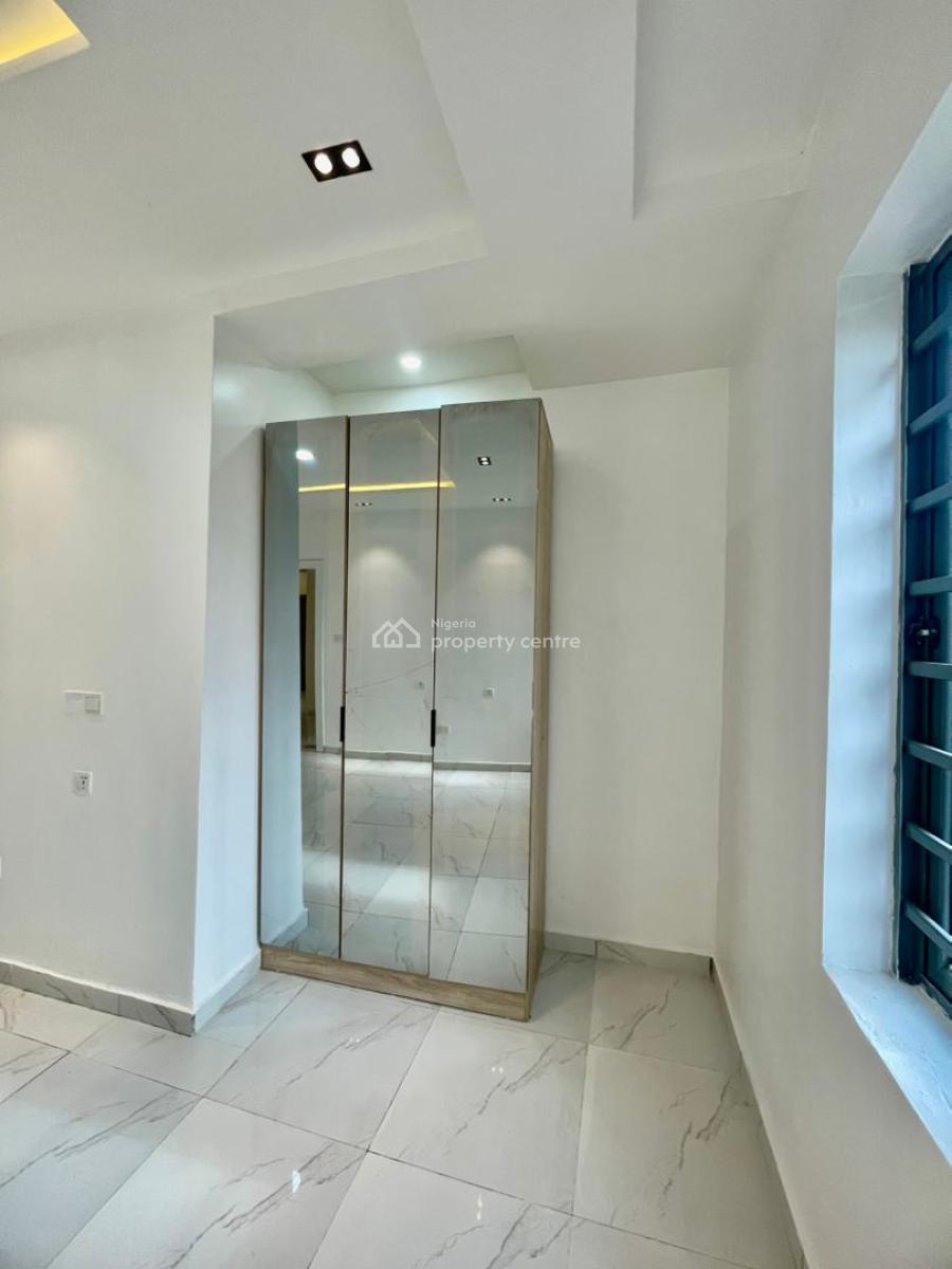 Luxury 2 Bedroom Apartment with Pool & Lounge, Ikate, Lekki, Lagos, Flat / Apartment for Sale