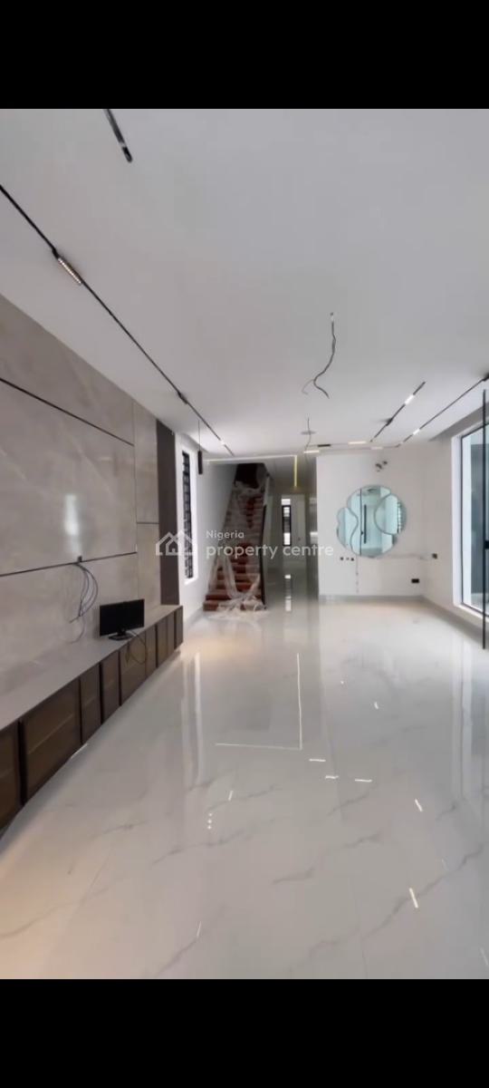 5 Bedrooms Fully Detached House, Lekki Phase 1, Lekki, Lagos, Detached Duplex for Sale
