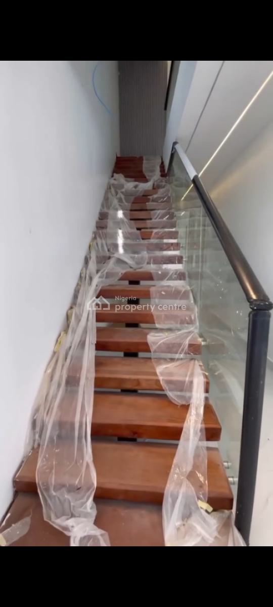 5 Bedrooms Fully Detached House, Lekki Phase 1, Lekki, Lagos, Detached Duplex for Sale