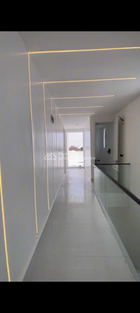 5 Bedrooms Fully Detached House, Lekki Phase 1, Lekki, Lagos, Detached Duplex for Sale