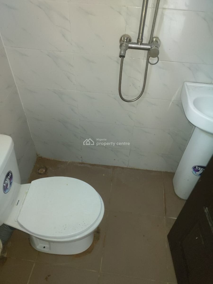 1, Gra Phase 1, Magodo, Lagos, Flat / Apartment for Rent