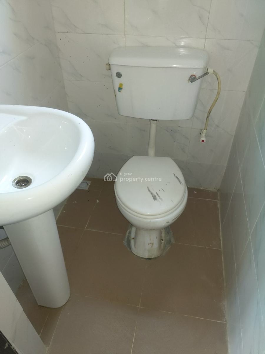 1, Gra Phase 1, Magodo, Lagos, Flat / Apartment for Rent