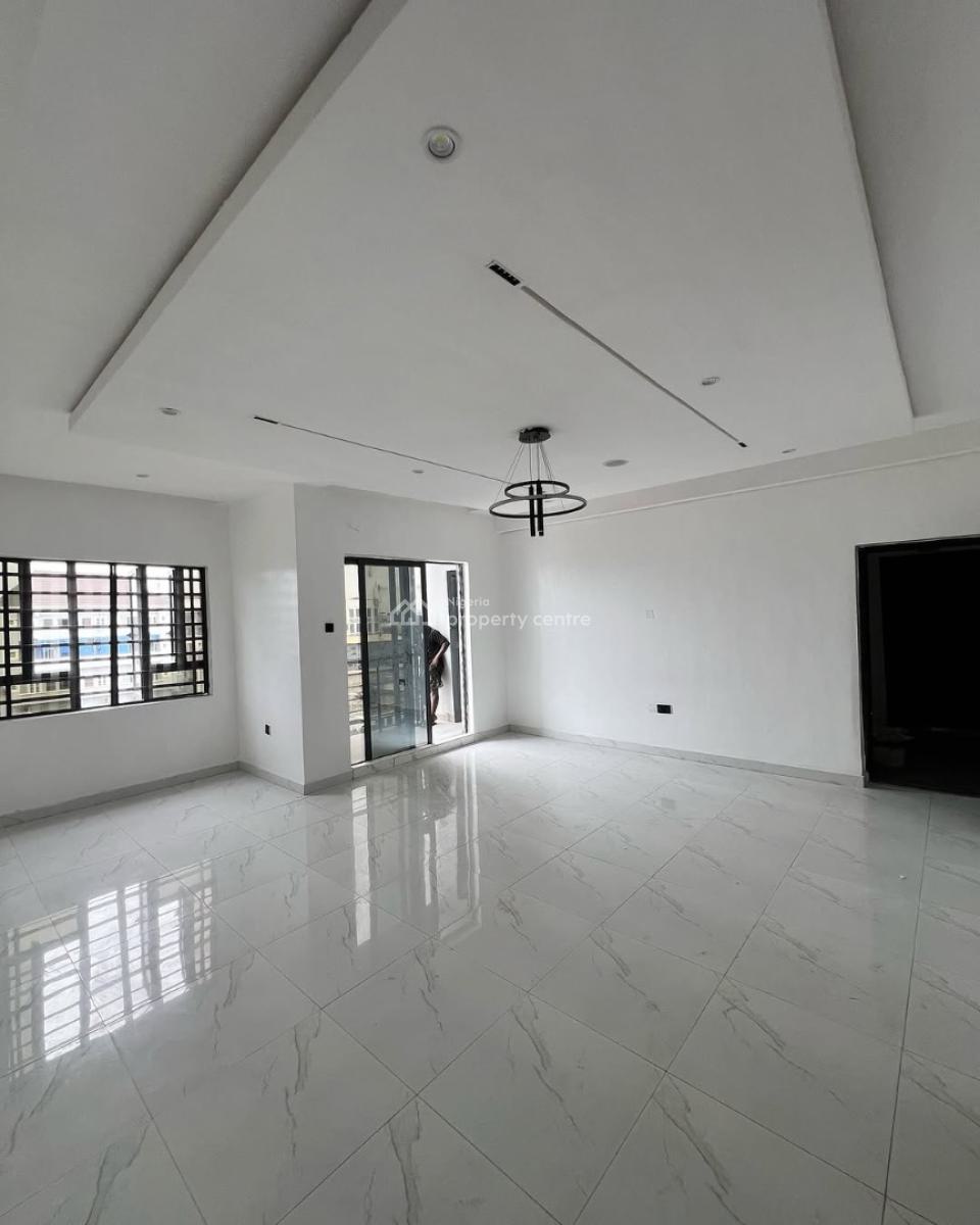 4 Bedroom Terrace Duplex, Ologolo, Lekki, Lagos, Flat / Apartment for Rent