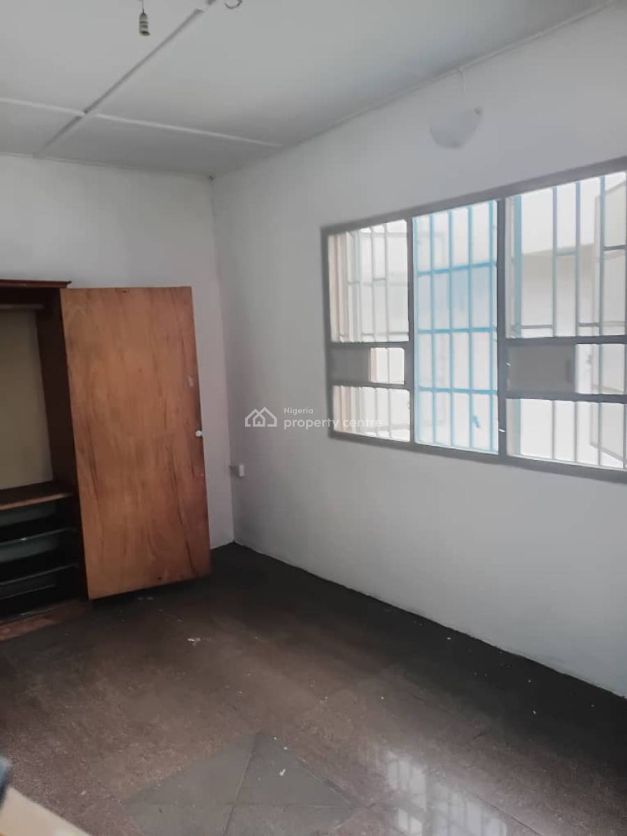 Decent 3 Bedroom Apartment, Opebi, Ikeja, Lagos, Flat / Apartment for Rent