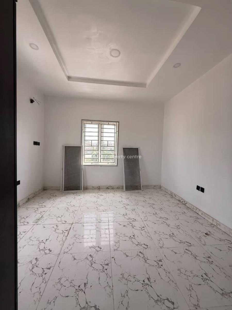 3bedrooms Block of Flat, Main in an Estate, Wuye, Abuja, Flat / Apartment for Rent