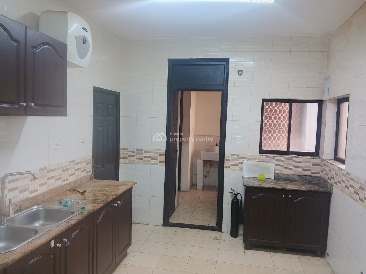 3 Bedrooms Tastefully Finished Flat with Bq in a High Rise Building, Off Ajose Adeogun St, Victoria Island Extension, Victoria Island (vi), Lagos, Flat / Apartment for Rent