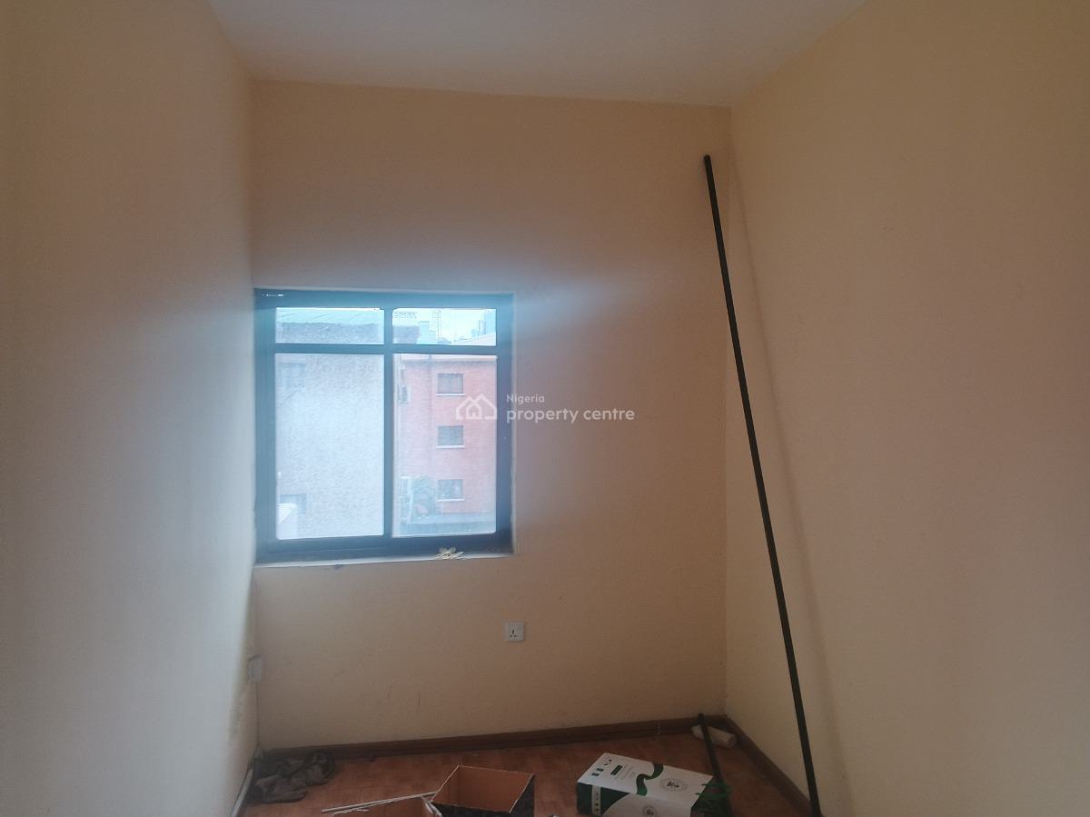 3 Bedrooms Tastefully Finished Flat with Bq in a High Rise Building, Off Ajose Adeogun St, Victoria Island Extension, Victoria Island (vi), Lagos, Flat / Apartment for Rent