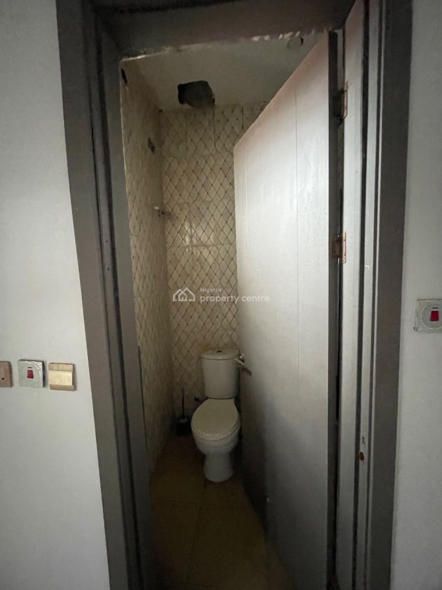 Spacious 2 Bedroom Apartment with Bq, Ikate, Lekki, Lagos, Flat / Apartment for Rent