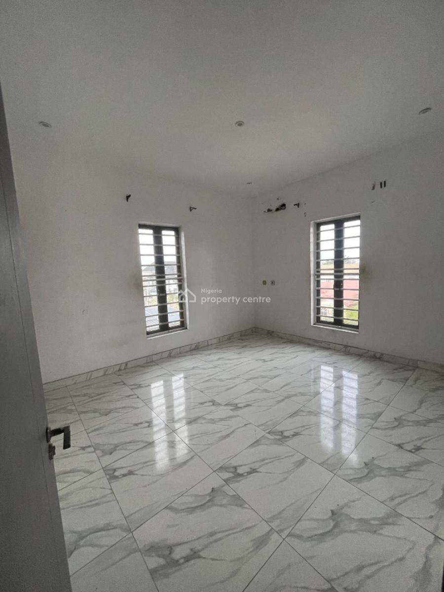 Spacious 2 Bedroom Apartment with Bq, Ikate, Lekki, Lagos, Flat / Apartment for Rent
