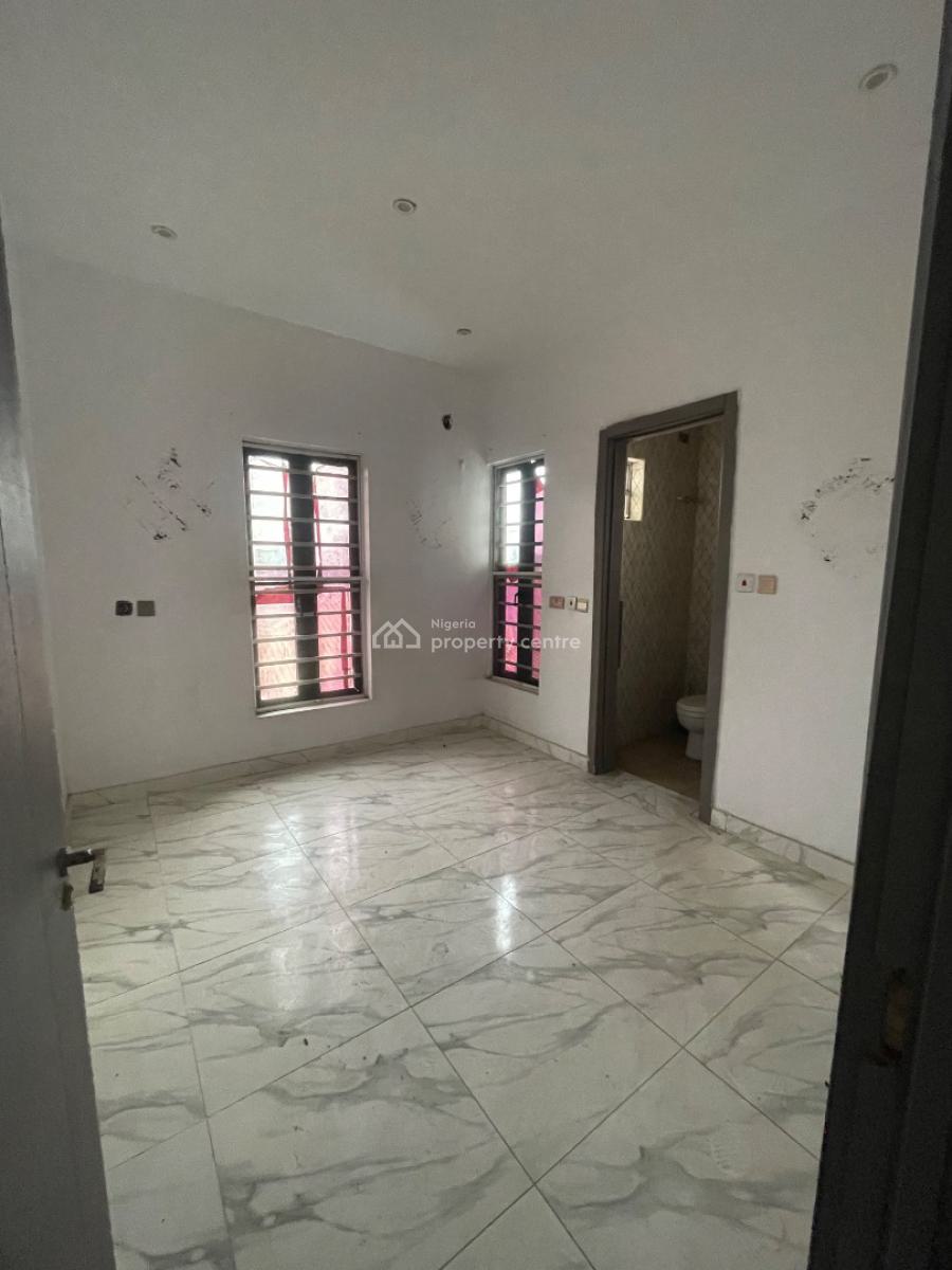 Spacious 2 Bedroom Apartment with Bq, Ikate, Lekki, Lagos, Flat / Apartment for Rent