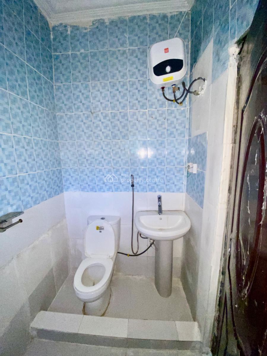 Very Massive and Spacious Three (3) Bedroom Apartment with Big Dining, Efab Estate, Lokogoma District, Abuja, Detached Bungalow for Rent