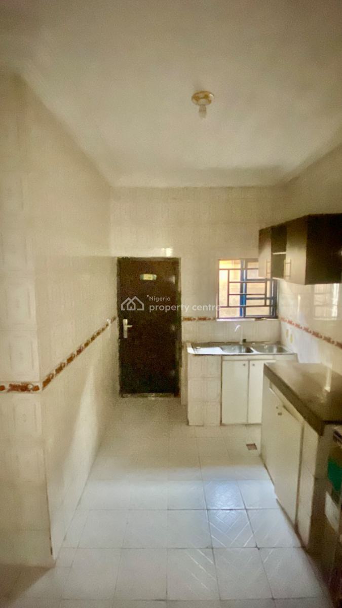 Very Massive and Spacious Three (3) Bedroom Apartment with Big Dining, Efab Estate, Lokogoma District, Abuja, Detached Bungalow for Rent