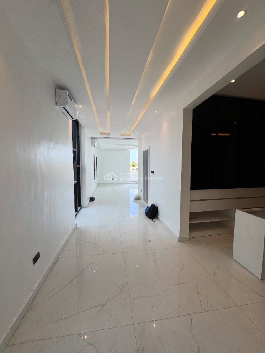 Aesthetically Pleasing 4 Bedroom Detached Duplex with Pool and Bq, Lekki Phase 1, Lekki Phase 1, Lekki, Lagos, Detached Duplex for Sale