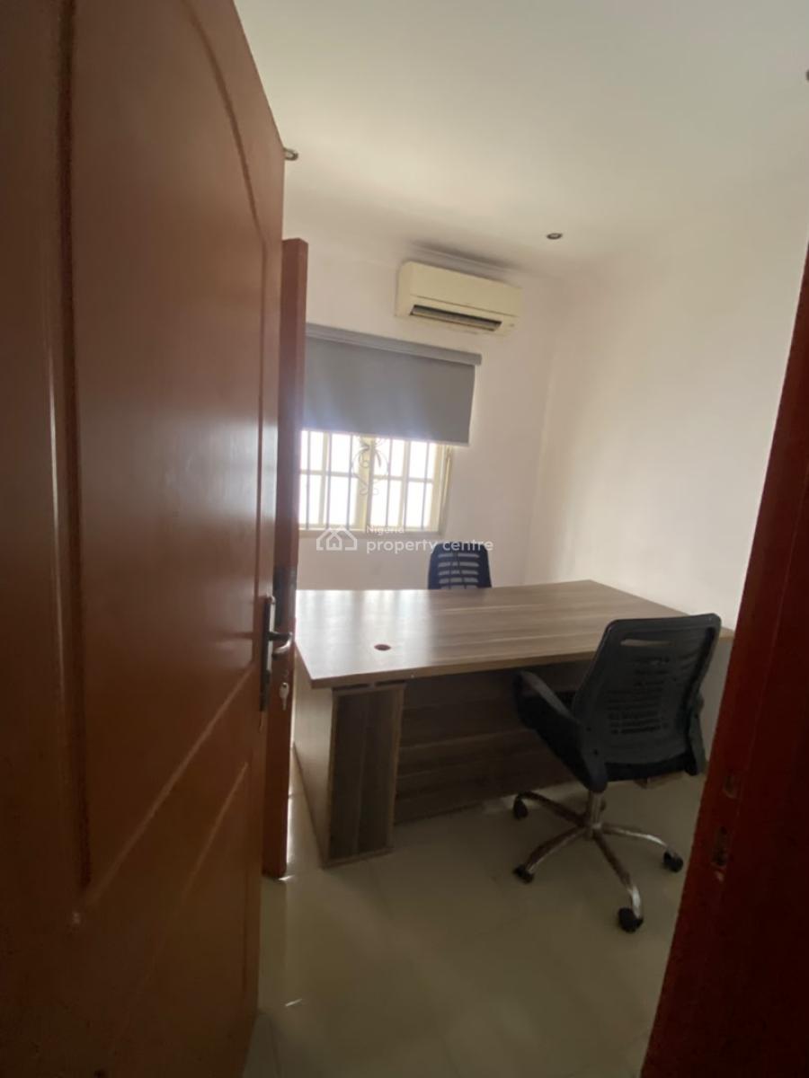 a Luxurious Furnished Office 3 Bedroom Apartment, Lekki Phase 1, Lekki, Lagos, House for Rent