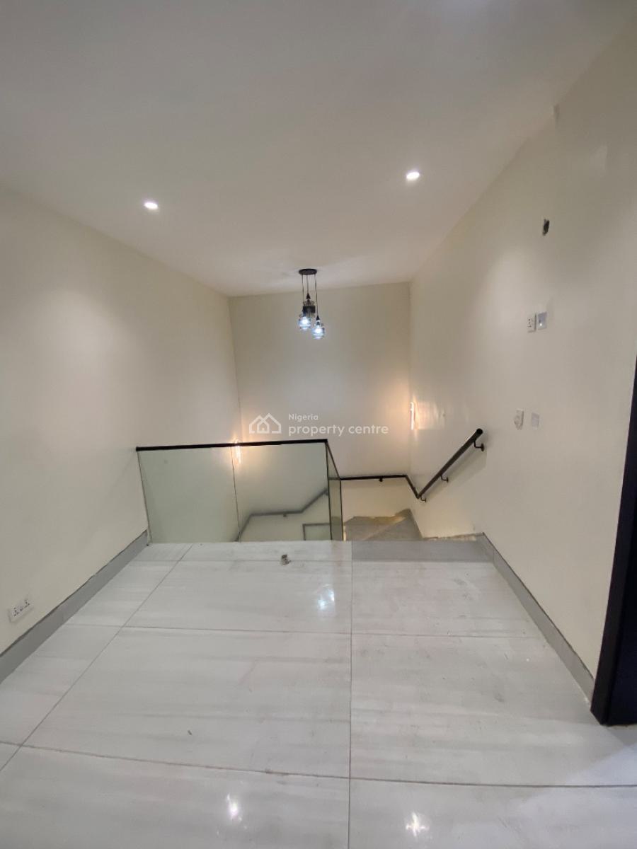 Luxury 4 Bedroom Maissonate with Swimming Pool and Bq, Old Ikoyi, Ikoyi, Lagos, Flat / Apartment for Sale