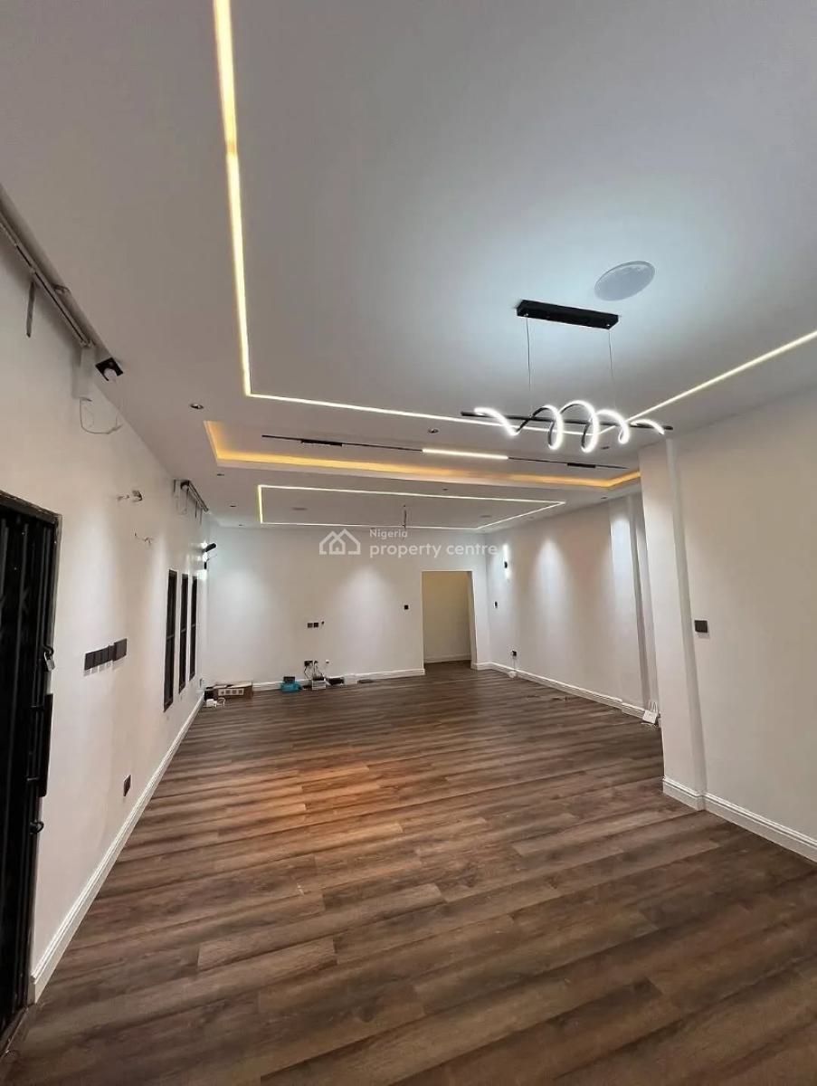 Smart 3 Bedrooms Apartment, Close to Mobile Gas Station, Mabushi, Abuja, Flat / Apartment for Sale
