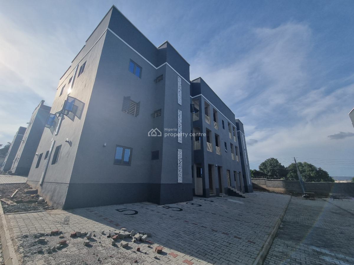 3 Bedroom Apartment with Bq, Life, Life Camp, Abuja, Flat / Apartment for Rent